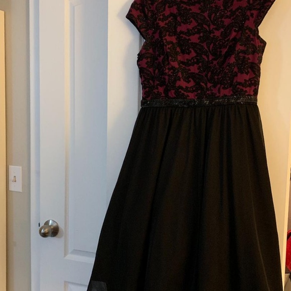 pink and black sparkle dress - Picture 2 of 2